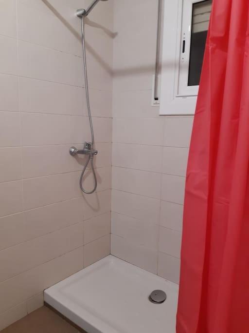 Exclusive House Close To Airport El Prat de Llobregat Bagian luar foto